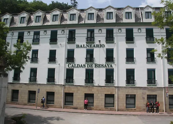 Balneario De Las Caldas De Besaya Hotel photo