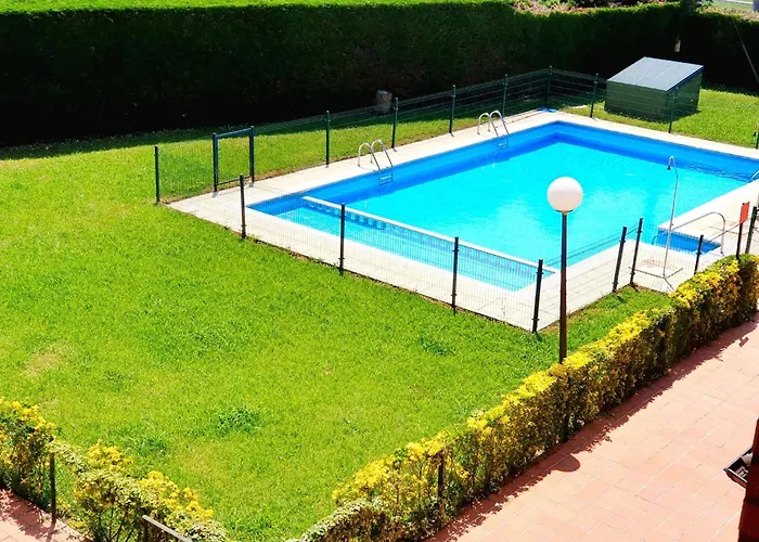 Bonito Bajo Con Jardin Apartment Barcena de Cicero photo