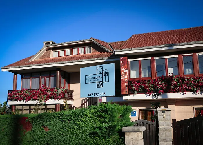 Cosma House Hotel Hinojedo photo