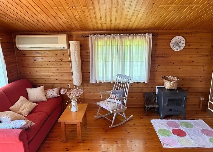 La Casuca De Madera De Labarces Villa photo